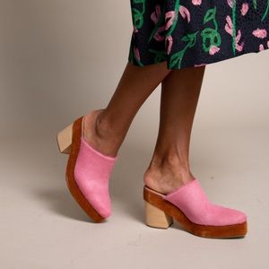RACHEL COMEY PINK PONY HAIR CLOGS SIZE 8